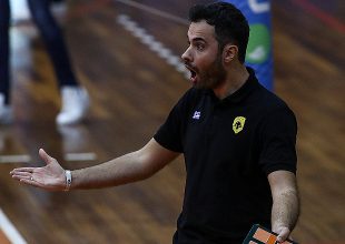 Ότσαλ: «Ξεκινήσαμε δυνατά – Όπλο μας το μπλοκ»
