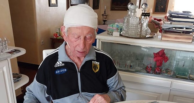 Ο Σταματιάδης νίκησε ακόμα μία «μάχη» (pic) Ο Σταματιάδης νίκησε ακόμα μία «μάχη» (pic)