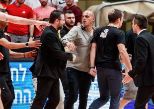 Καρέ-καρέ η μαφιόζικη επίθεση στον Χήνα (pics)