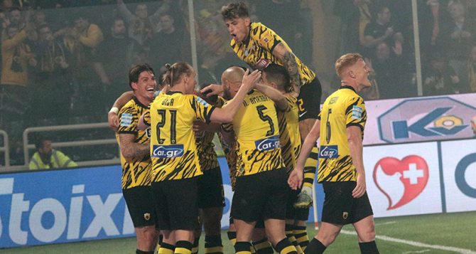 Ντέμης: «Αν κερδίσει η ΑΕΚ, σχεδόν το πήρε – Πρέπει να παίξει το παιχνίδι»