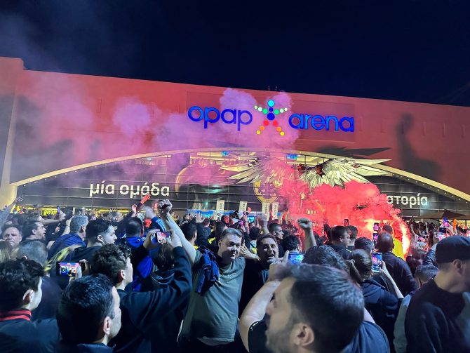 Φλέγεται η Ν. Φιλαδέλφεια για την ΠΡΩΤΑΘΛΗΤΡΙΑ (vid+pics)