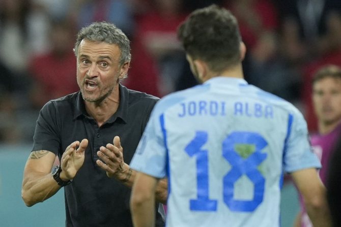 Νάπολι: Ο Λουίς Ενρίκε είναι το νέο όνομα στη λίστα του Ντε Λαουρέντις ως διάδοχος του Σπαλέτι Νάπολι: Ο Λουίς Ενρίκε είναι το νέο όνομα στη λίστα του Ντε Λαουρέντις ως διάδοχος του Σπαλέτι