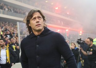 Όλοι περνούν απ’ το «μικροσκόπιο» του Αλμέιδα