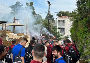 ORIGINAL αποθέωσε και… «ΑΕΚΑΡΑ φέρε μας το Κύπελλο» (vids+pics)