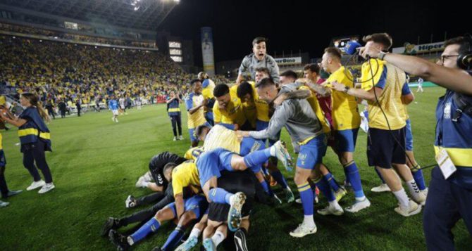 Στην La Liga η Λας Πάλμας – «Παρών» ο Αραούχο στο ματς ανόδου (pics)