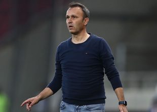 Μπράτσος: «Η ΑΕΚ υπερτερεί αγωνιστικά και ψυχολογικά, αλλά ο τελικός αρχίζει απ’ το μηδέν»