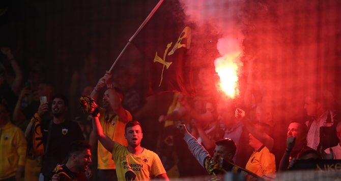 Ντελίριο… τίτλου στην OPAP Arena (vid)