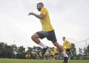 Μοχαμάντι: «Είχα προτάσεις αλλά αποφάσισα να μείνω στην ΑΕΚ και να υπηρετήσω την ομάδα»