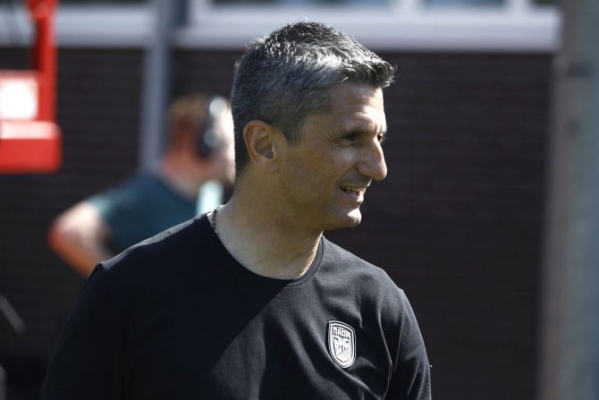 Λουτσέσκου: “Αργήσαμε, δεν μπορούμε να πάρουμε το πρωτάθλημα” Λουτσέσκου: “Αργήσαμε, δεν μπορούμε να πάρουμε το πρωτάθλημα”