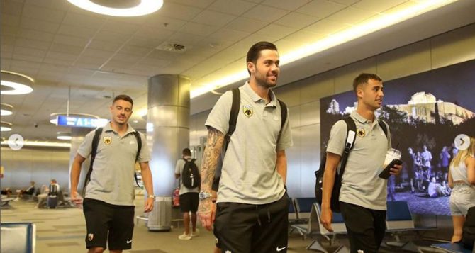 Άψογη υποδοχή στην Τραπεζούντα – Έπαιξε ο ύμνος της ΑΕΚ