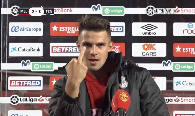 Όταν ο Βαλιέντ έγινε viral λόγω… χειρονομίας (VIDEO)