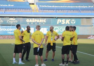 Πλάνα από την προθέρμανση των κιτρινόμαυρων (VIDEO)