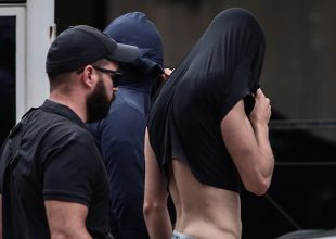 Ύποπτοι τέλεσης νέων αδικημάτων και ύποπτοι φυγής οι Κροάτες χούλιγκαν