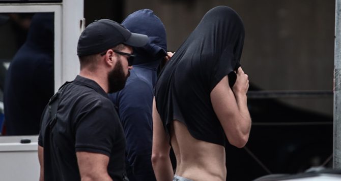 Ύποπτοι τέλεσης νέων αδικημάτων και ύποπτοι φυγής οι Κροάτες χούλιγκαν