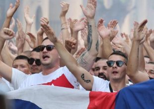 Πορεία φιλάθλων της Χάιντουκ για το ματς με τον ΠΑΟΚ