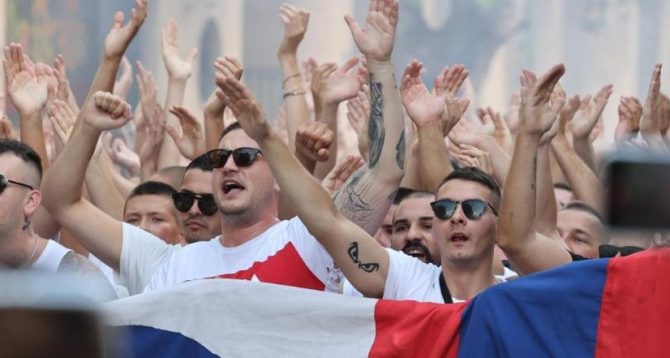 Πορεία φιλάθλων της Χάιντουκ για το ματς με τον ΠΑΟΚ