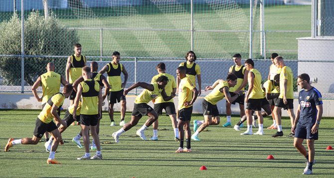 Στην αποστολή ο Βίντα – Έξω ο Γκατσίνοβιτς (ΦΩΤΟ)
