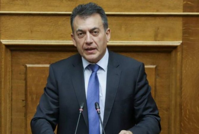 Βρούτσης: «Γνωρίζουμε το πρόβλημα της ΑΕΚ-Έχουμε δρομολογήσει την αποκατάσταση»