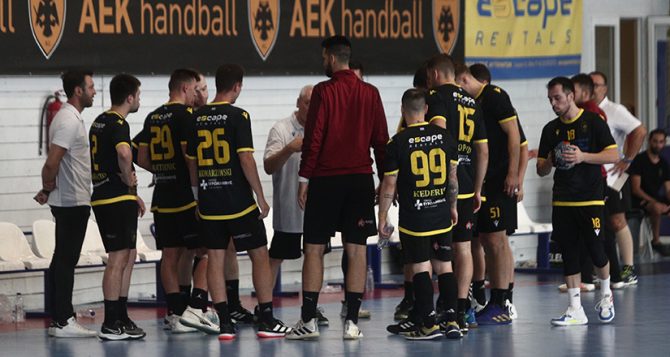 Περίεργα «παιχνίδια» με τον ορισμό του ΑΕΚ-ΟΣΦΠ στο χάντμπολ