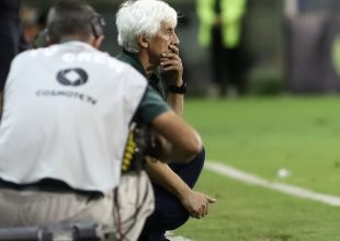 Γιοβάνοβιτς: «Η ΑΕΚ ήταν δυνατή και περιόρισε το παιχνίδι μας» (VIDEO)