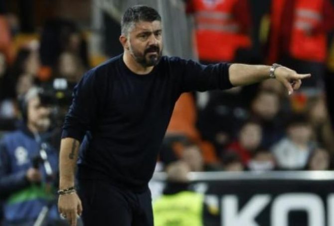 Γκατούζο: «Ανησυχητικό ότι δεχθήκαμε δέκα γκολ σε τρία παιχνίδια» Γκατούζο: «Ανησυχητικό ότι δεχθήκαμε δέκα γκολ σε τρία παιχνίδια»