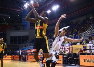 Διαστημικός Μάκλεμορ και 100άρα της Βασίλισσας στον Απόλλωνα