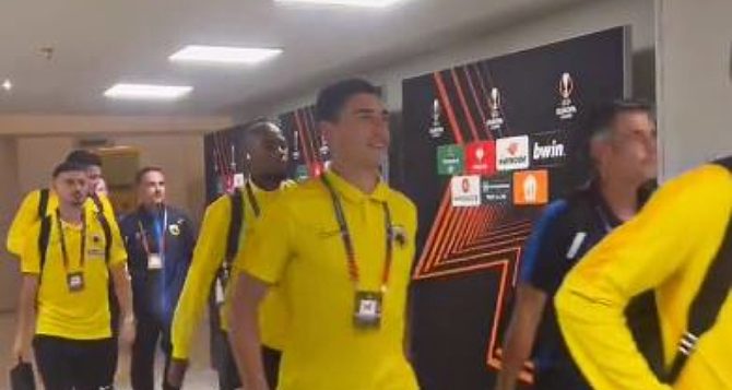 ΑΕΚ – Άγιαξ: Έφτασε «OPAP Arena» η Ένωση (VIDEO)