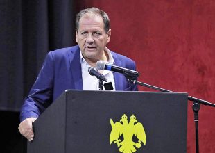 Αγγελόπουλου παρόντος η Βασίλισσα στη Γαλλία