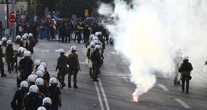 ΑΕΚ – Άγιαξ: Ένταση στη Νέα Φιλαδέλφεια (pics)