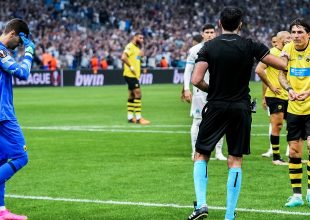 Ζήκος: «Στήριξη στους παίκτες, η ΑΕΚ σύντομα θα κερδίσει τη Μαρσέιγ» (ΦΩΤΟ)