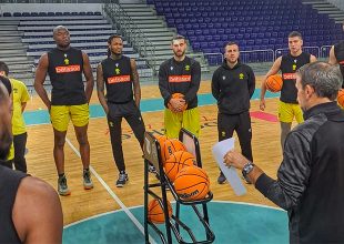 Φωτογραφίες απ’ την προπόνηση της Βασίλισσας στο Netto Arena