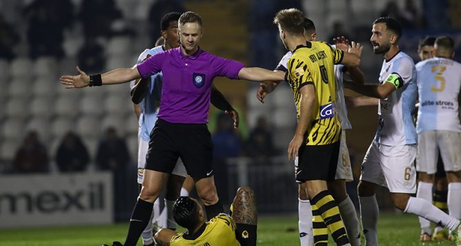 Ο Τσέτσιλας σφυρίζει το ΑΕΚ – Λαμία Ο Τσέτσιλας σφυρίζει το ΑΕΚ – Λαμία