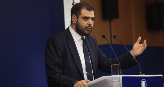 Μπάχαλο: Καμία αναφορά της κυβέρνησης για τους αγώνες του Κυπέλλου