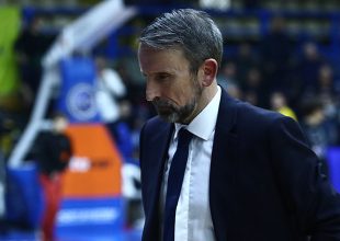 Πλάθα: «Πρέπει να γίνουμε πιο σκληροί – Δεν χρησιμοποιούμε δικαιολογίες…»