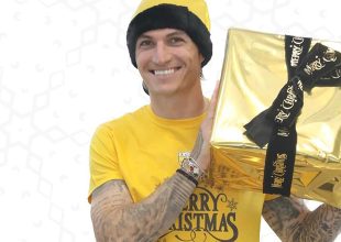 Ρότα, Τσούμπερ, Βίντα και Μάνταλος εύχονται «καλά Χριστούγεννα» (pics)