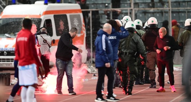 Αυτοί κόπτονται για τη βία και… μόνο Άγιαξ