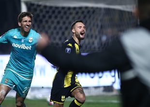 Ο Άρης απέκλεισε την ΑΕΚ για πρώτη φορά μετά από 61 χρόνια!