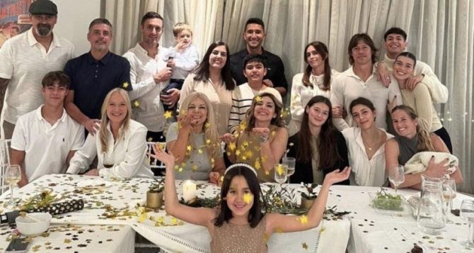 Κοινό πρωτοχρονιάτικο ρεβεγιόν για το προπονητικό τιμ της ΑΕΚ (ΦΩΤΟ)