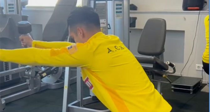 Επέστρεψαν στα Σπάτα και παρακολουθούν το Ιράν (VID)