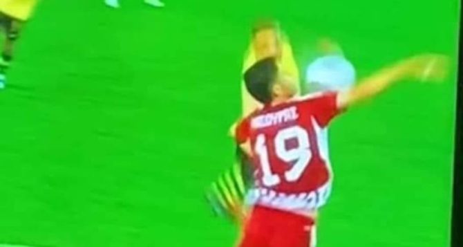 Η απόδειξη για το πεντακάθαρο χέρι του Μασούρα (ΦΩΤΟ) Η απόδειξη για το πεντακάθαρο χέρι του Μασούρα (ΦΩΤΟ)