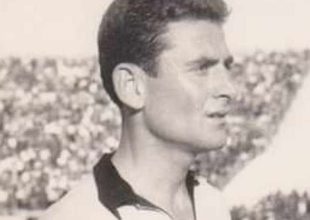 Έφυγε από τη ζωή ο άλλοτε ποδοσφαιριστής της ΑΕΚ, Γιάννης Χανιώτης