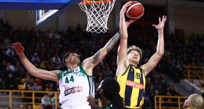 Πάλεψε μέχρι το τέλος η ΑΕΚ Betsson- Ήττα- αποκλεισμός από τον Παναθηναϊκό στις λεπτομέρειες