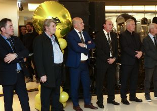 Μεταφέρθηκε η κοπή πίτας των Παλαιμάχων της ΑΕΚ, δείχνοντας σεβασμό στην οικογένεια Σταματιάδη