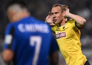 Κεφαλιά- δυναμίτης του Βίντα για το 0-1 (VIDEO)
