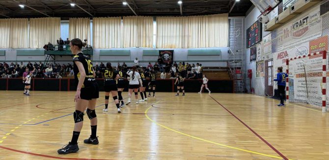 Χάντμπολ γυναικών: Ο κόσμος της ΑΕΚ και στα Γιαννιτσά δίπλα στην ομάδα