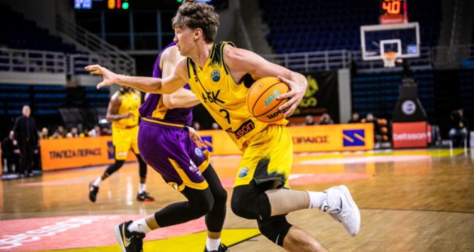 Ήττα-παρωδία για την ΑΕΚ Betsson και αποκλεισμός από το BCL