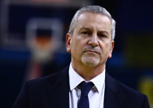 Ζούρος: «Εύχομαι η ΑΕΚ να είναι πιο ανταγωνιστική του χρόνου»