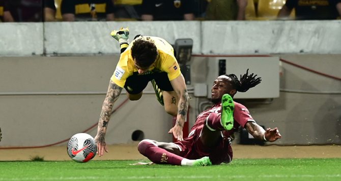 Οντουμπάτζο: «Συγγνώμη για τον τραυματισμό του Ρότα» Οντουμπάτζο: «Συγγνώμη για τον τραυματισμό του Ρότα»