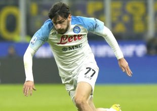 Νάπολι: Θέλει να κάνει νέο συμβόλαιο στον Κβαρατσχέλια, βάζοντας υψηλή ρήτρα αποδέσμευσης