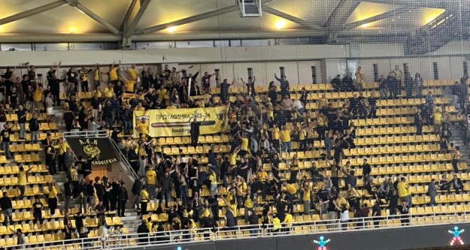 Δεν κρατιέται ο κόσμος της ΑΕΚ για την κούπα (PIC)